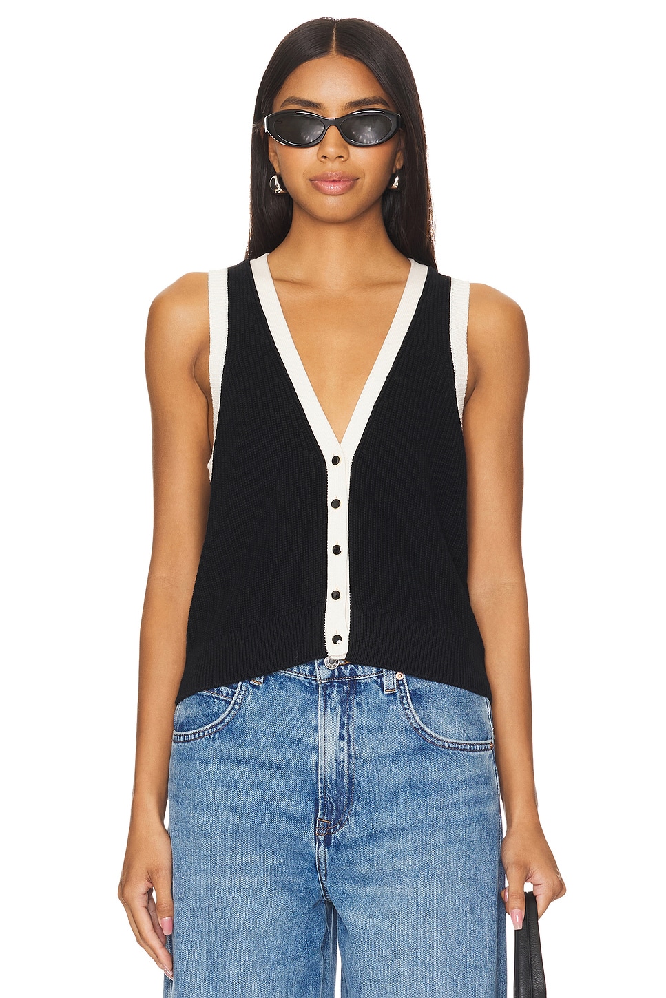 525 Claudia Button Shaker Vest