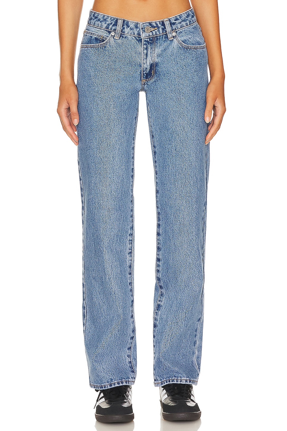 Abrand Low Rise Straight Jean