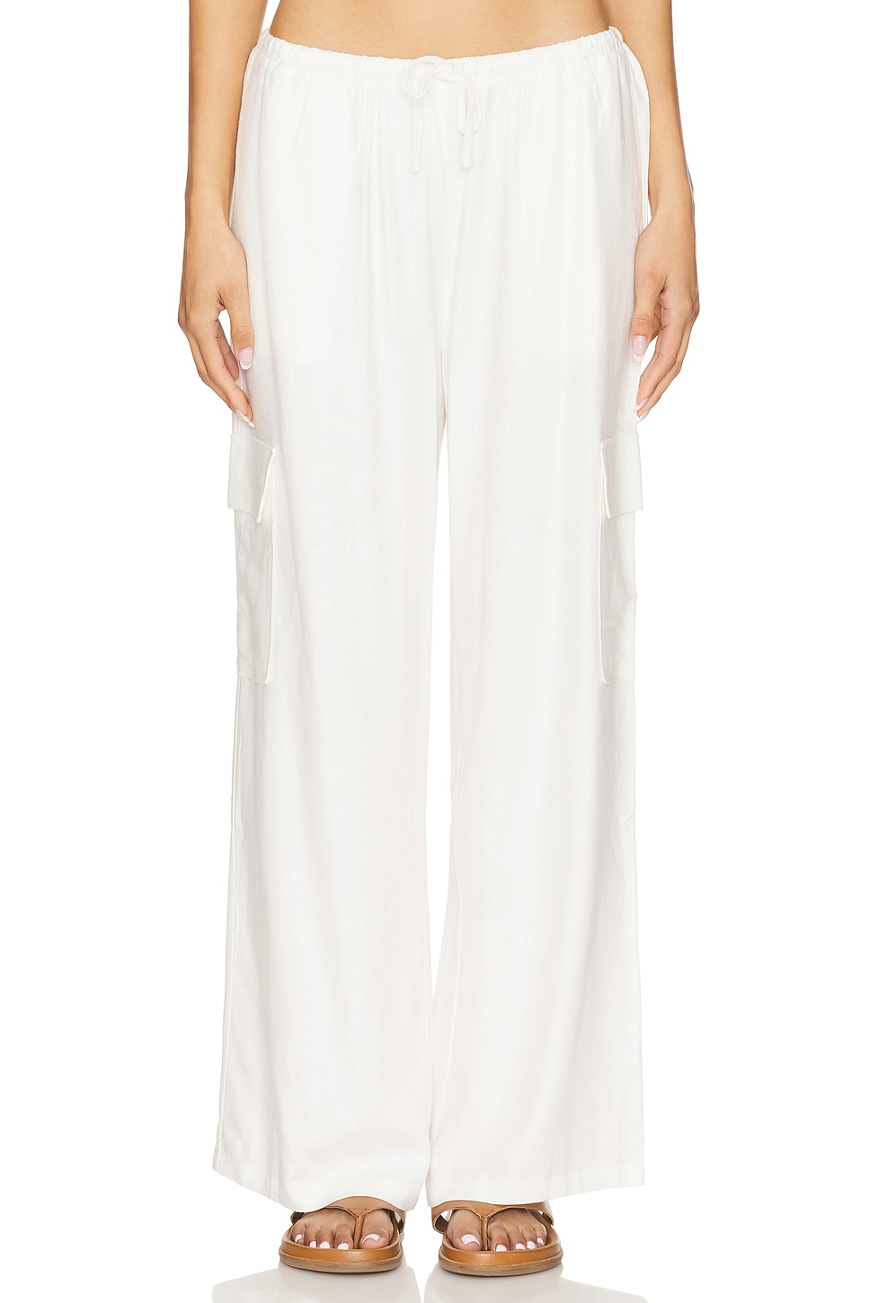 BEACH RIOT Amara Pant