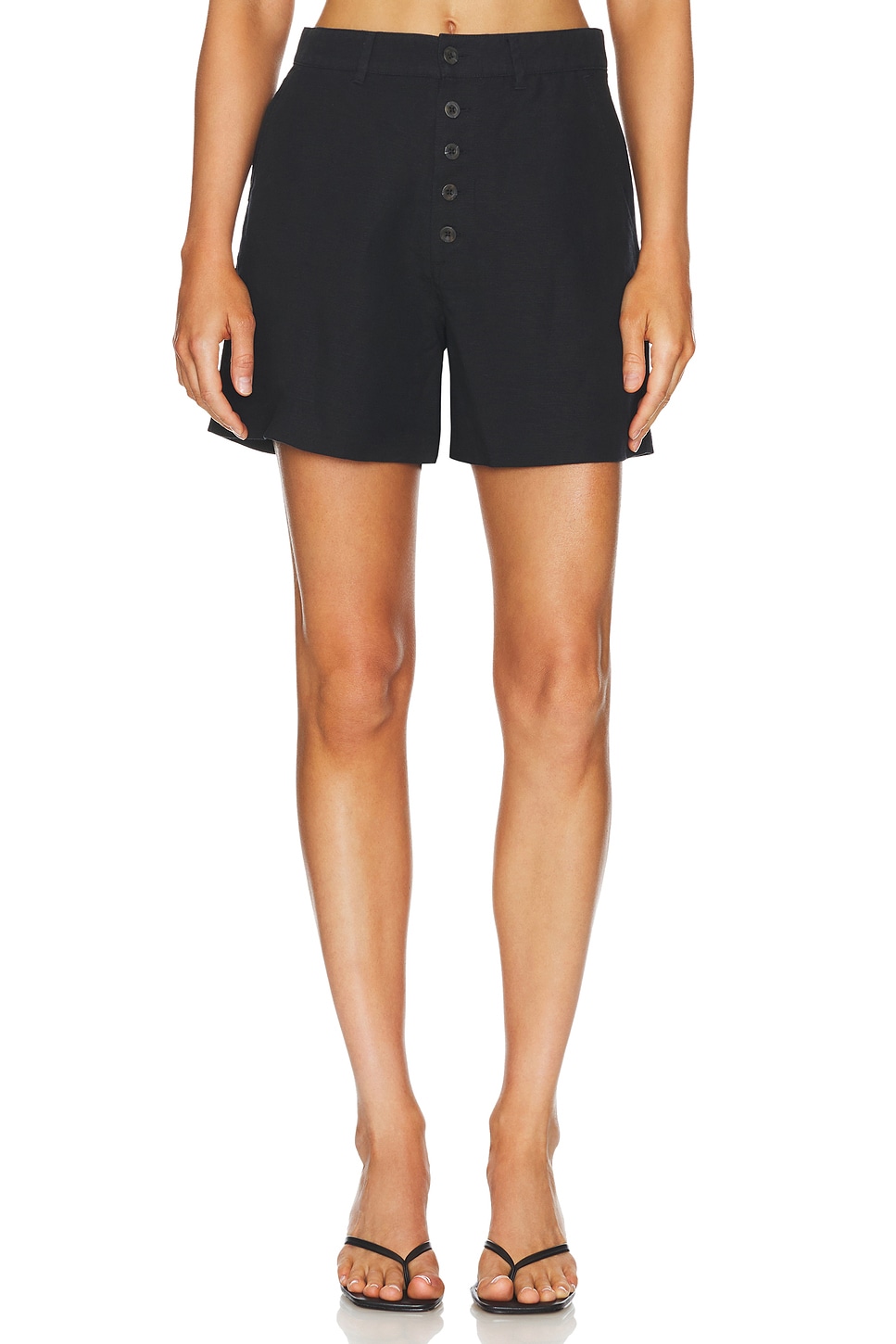 onia Air Linen Boyfriend Short