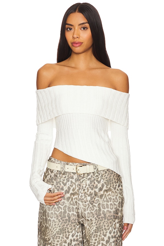 superdown Regina Off Shoulder Sweater