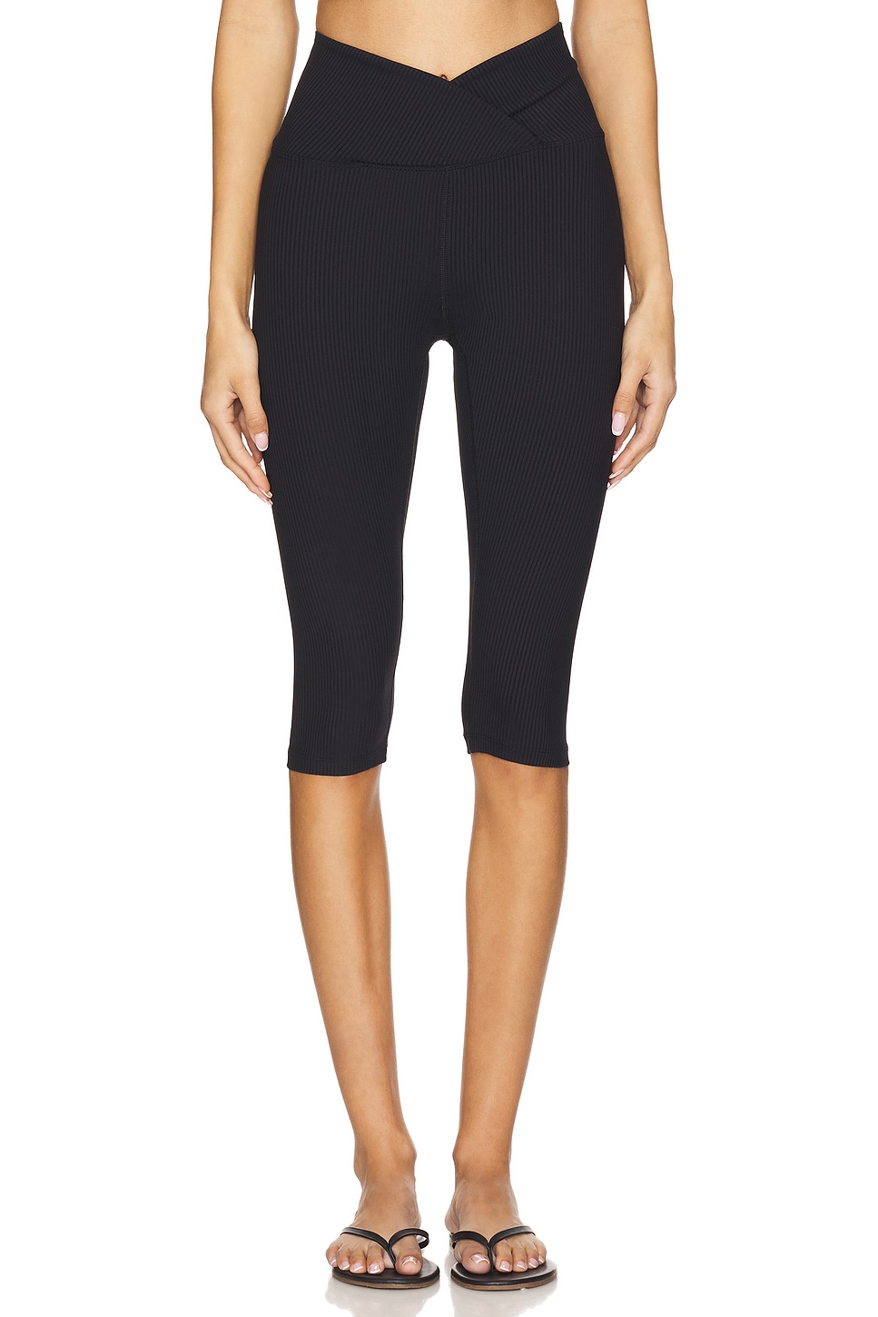 YEAR OF OURS Ribbed Veronica Capri Legging