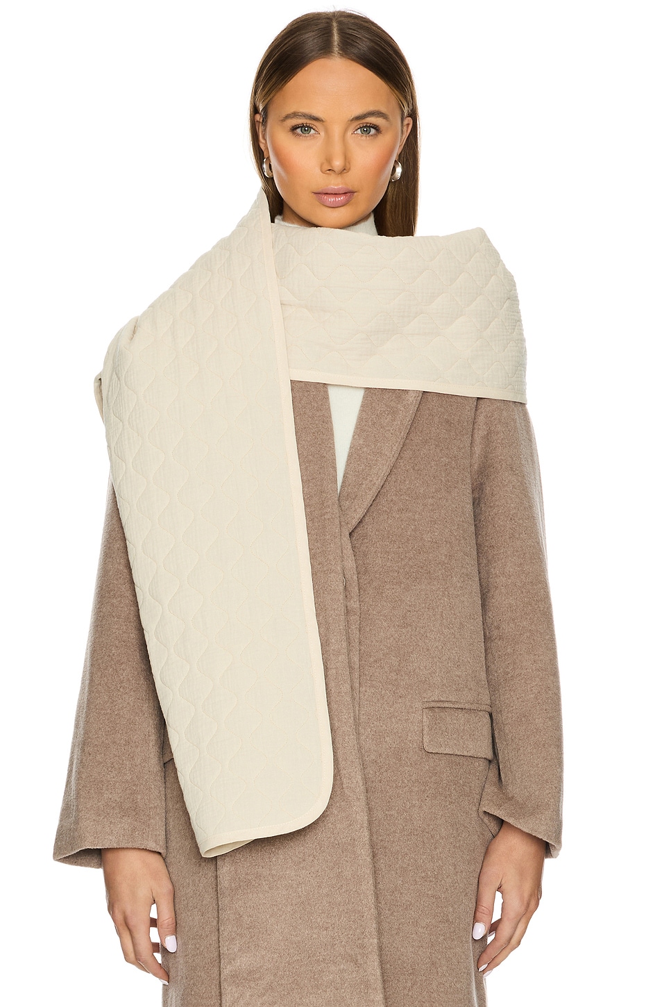 DONNI. The Quilted Scarf